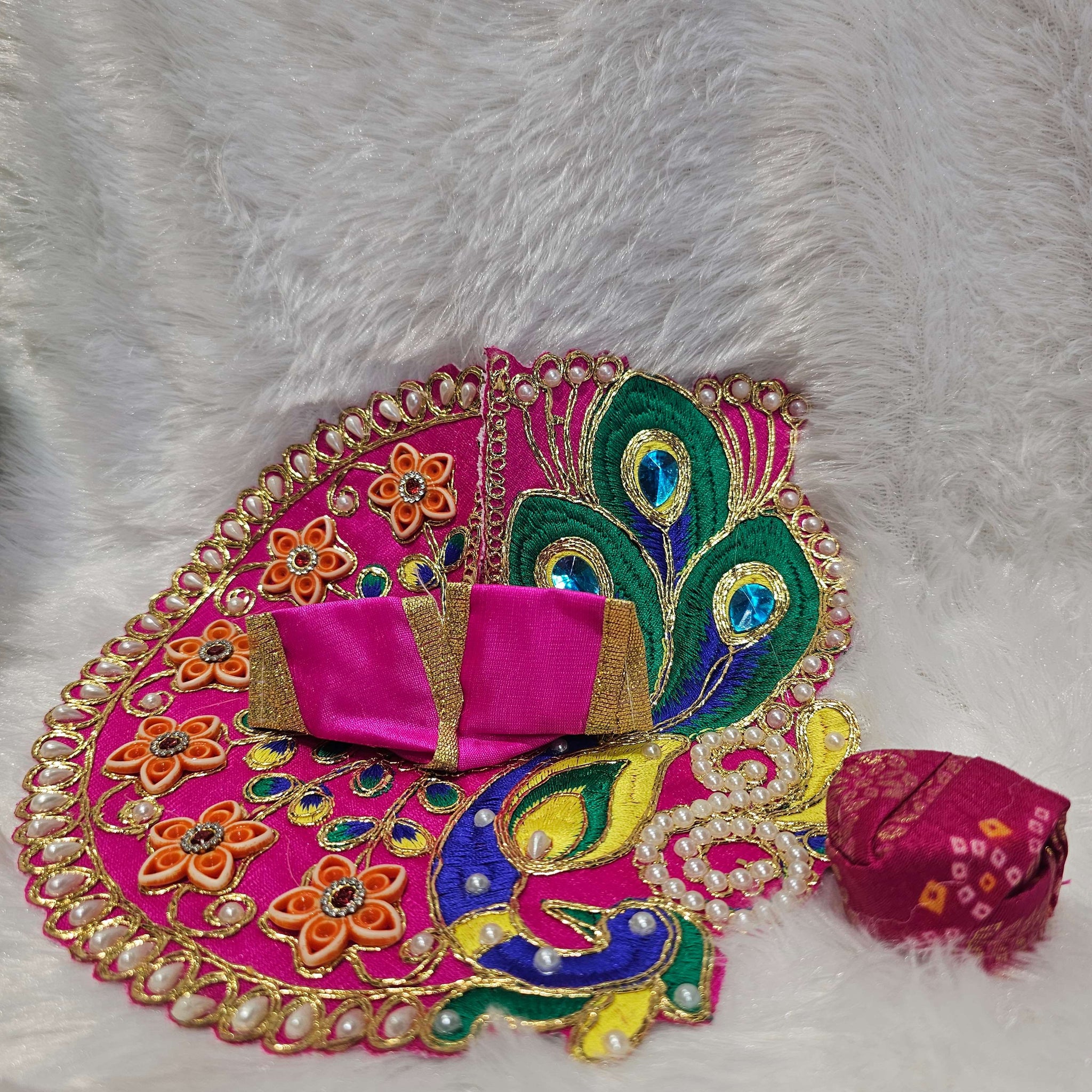 MOTI STONE WORK LADDU GOPAL POSHAK NO.3,4