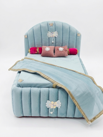 Thakur Ji Velvet Bed with Pillows & Blanket Set